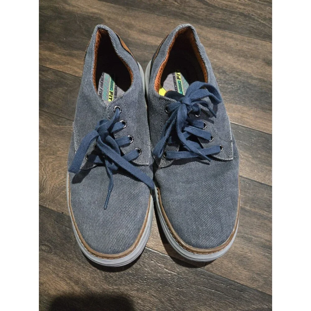 Men's Size 8.5 Skechers Moreno Ederson 65981 Navy Blue Canvas Oxford Shoes